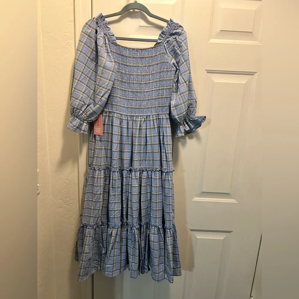 Ivy City Co Madeline dress in light blue plaid - Picture 5 of 5